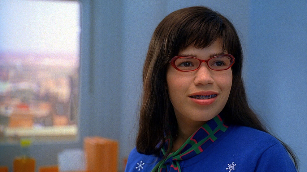 アグリーベティ／UGLY BETTY Ugly Betty: Season 1 - The Bettyfied Edition: Amazon.ca: Movies
