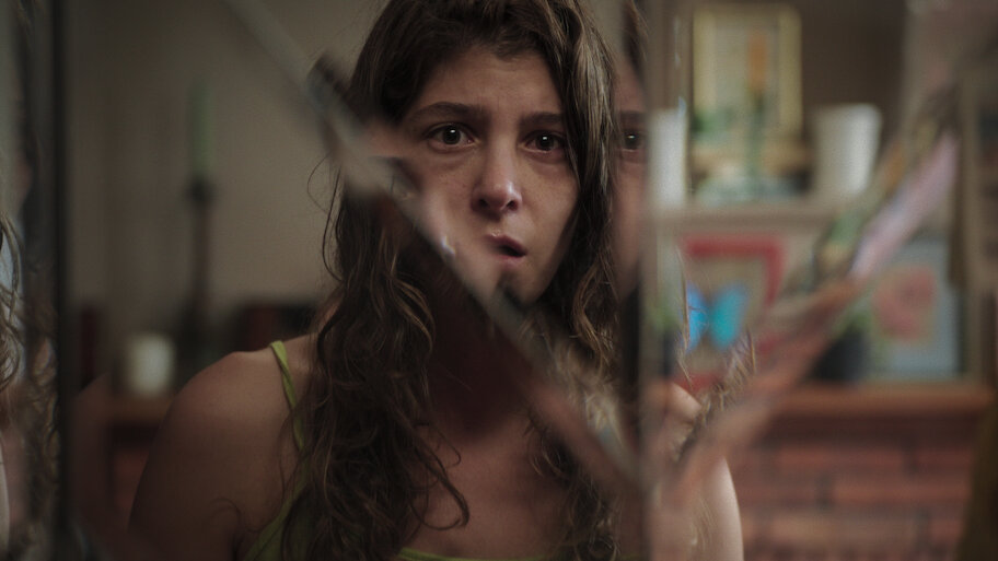 revistapazes.com - Nova série de suspense da Netflix chegou "de fininho", mas já está destruindo emocionalmente quem assiste