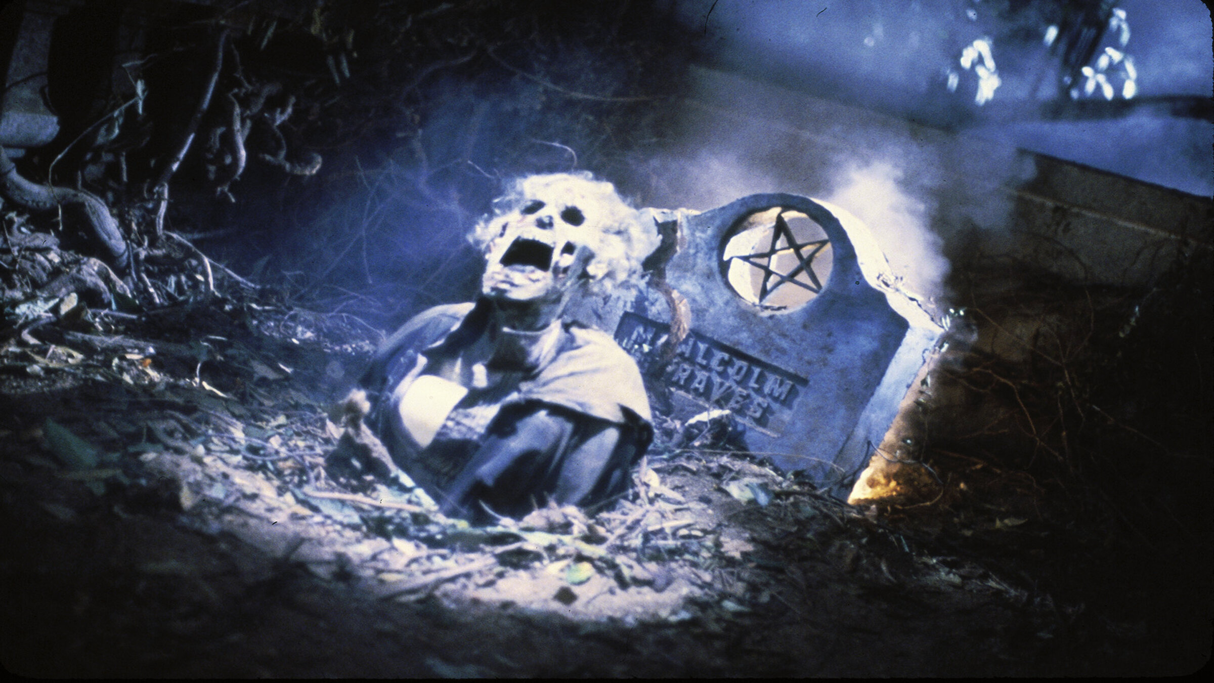Cast Of The Movie Ghoulies 60 Photos - Moonagedaydream.film