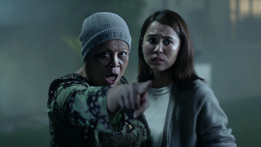Đừng ngoảnh lại... Tôi biết gốc gác của cô | Netflix