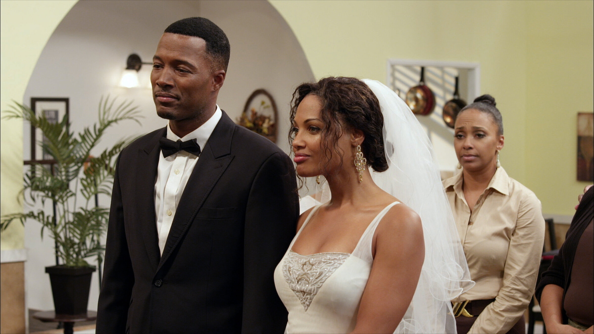 Ve My Sister's Wedding | Netflix, image size:2400x1350